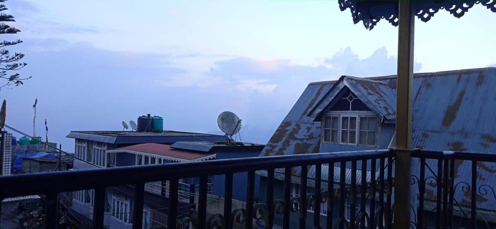 Benus Apartment ดาร์จีลิง ภายนอก รูปภาพ